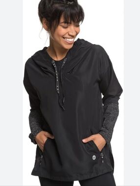 Roxy Black Hooded Pullover Wind Jacket